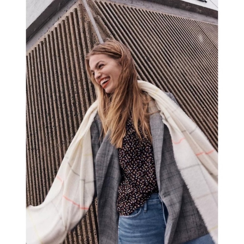 Madewell Gauzy Plaid Scarf in Antique Cream Multicolor